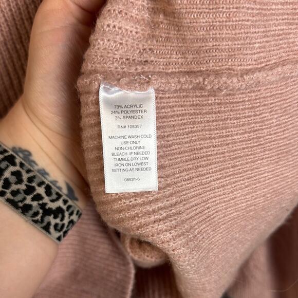 Liz Claiborne Pink Crew Neck Sweater with Ribbed Texture - Picture 5 of 6